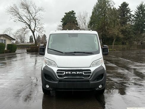 Used 2023 RAM ProMaster 2500 image 8
