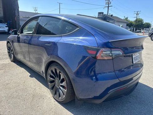Used 2023 Tesla Model Y Performance AWD/4WD image 7