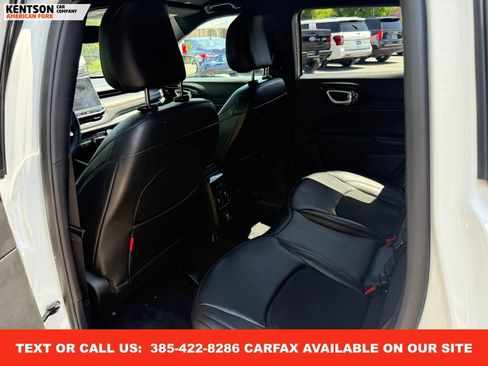 Used 2023 Jeep Compass Trailhawk image 33