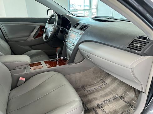 Used 2009 Toyota Camry XLE FWD image 27