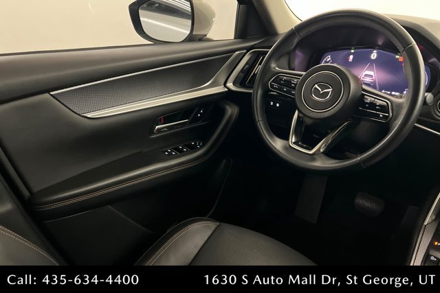 Certified 2024 MAZDA CX-90 Plug-In Hybrid w/ Preferred AWD/4WD image 11