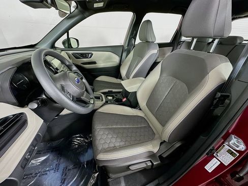 Certified 2025 Subaru Forester image 26