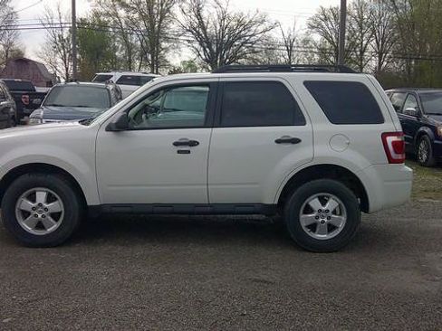 Used 2012 Ford Escape XLT image 11