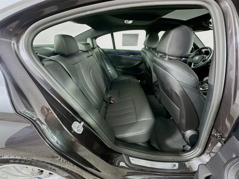 Used 2021 BMW 530i xDrive w/ Convenience Package image 35