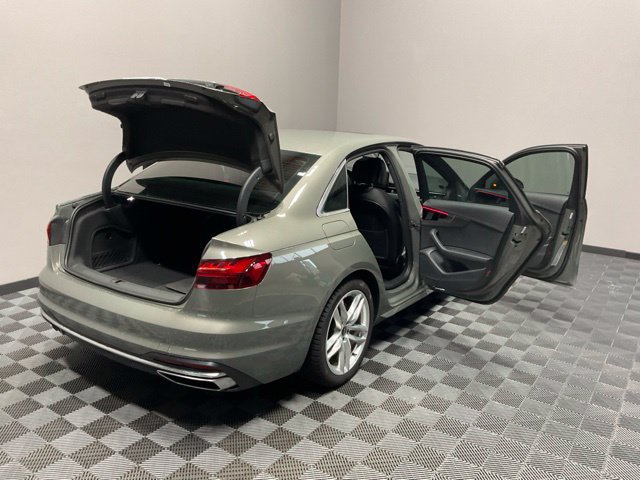 Used 2023 Audi A4 2.0T Premium w/ Convenience Package AWD/4WD image 30
