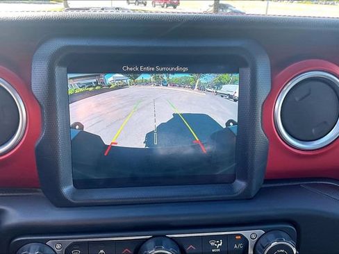 Used 2018 Jeep Wrangler Unlimited Rubicon AWD/4WD image 21