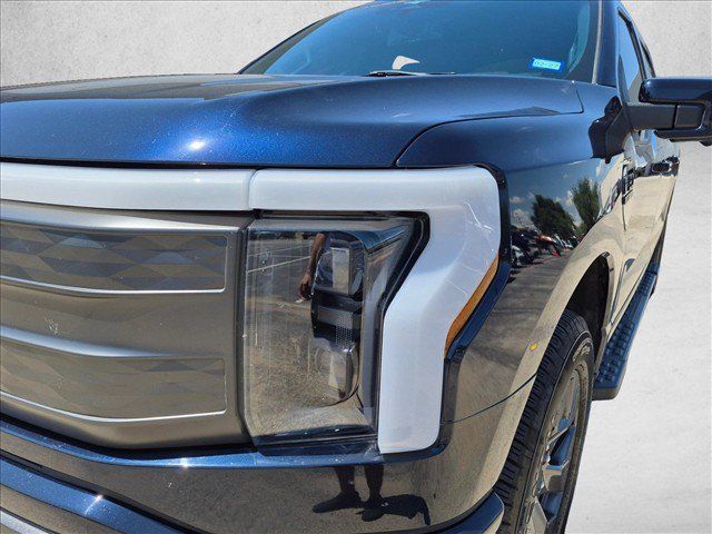 Used 2023 Ford F150 Lightning Lariat AWD/4WD image 29