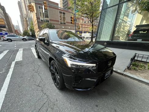 Certified 2024 Volvo XC60 T8 Ultimate w/ Climate Package AWD/4WD image 1