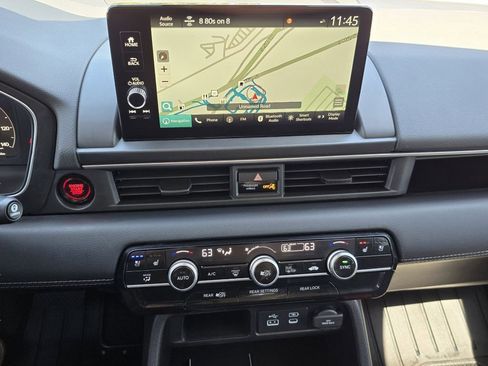 Certified 2025 Honda Pilot Elite image 6