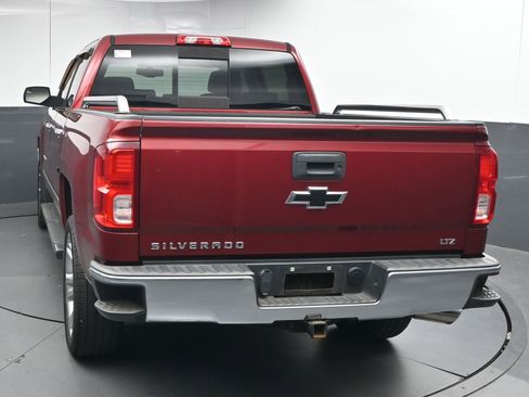 Used 2018 Chevrolet Silverado 1500 LTZ image 7