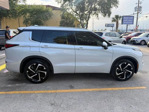 Used 2022 Mitsubishi Outlander SEL FWD image 4