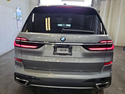 Used 2023 BMW X7 xDrive40i w/ M Sport Package AWD/4WD image 5