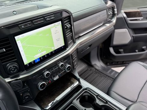 Used 2023 Ford F350 Lariat w/ Tow Technology Package image 30