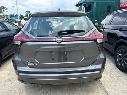 Used 2024 Nissan Kicks S FWD image 12
