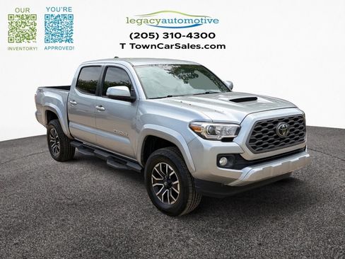 Used 2022 Toyota Tacoma TRD Sport w/ Technology Package image 10