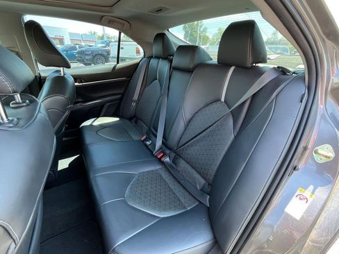 Used 2019 Toyota Camry XSE FWD image 20