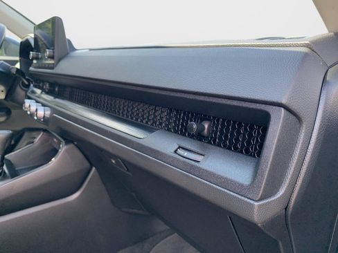 Certified 2023 Honda CR-V LX image 39