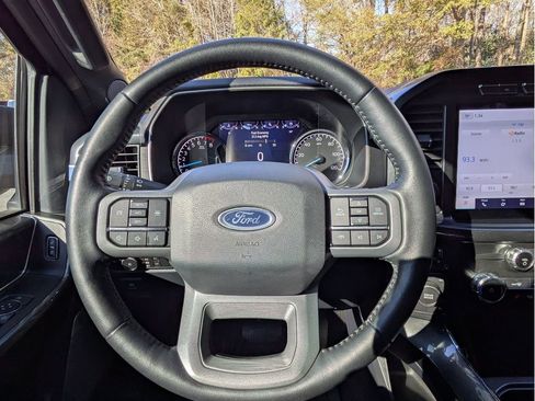 Used 2022 Ford F150 XLT w/ Equipment Group 302A High image 16