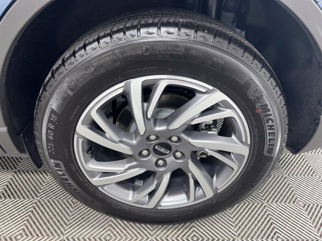 Certified 2026 Lincoln Corsair Premiere AWD/4WD image 10