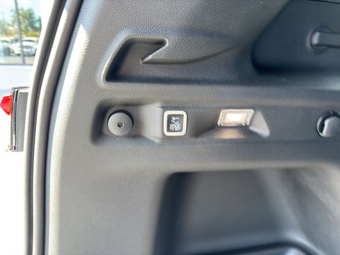 New 2025 Jeep Grand Cherokee L Limited w/ Luxury Tech Group II image 31