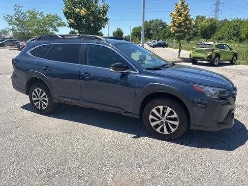 Used 2023 Subaru Outback Premium w/ Popular Package #1 AWD/4WD image 14