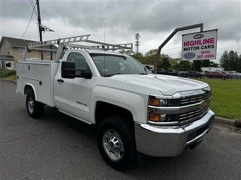Used 2015 Chevrolet Silverado 2500 W/T w/ WT Convenience Package AWD/4WD image 3