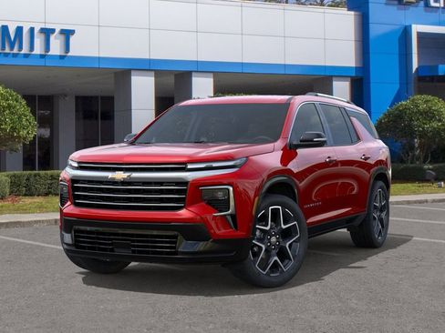 New 2026 Chevrolet Traverse High Country w/ LPO, Floor Liner Package AWD/4WD image 6