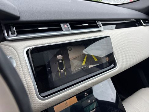 Used 2022 Land Rover Range Rover Velar R-Dynamic S AWD/4WD image 20