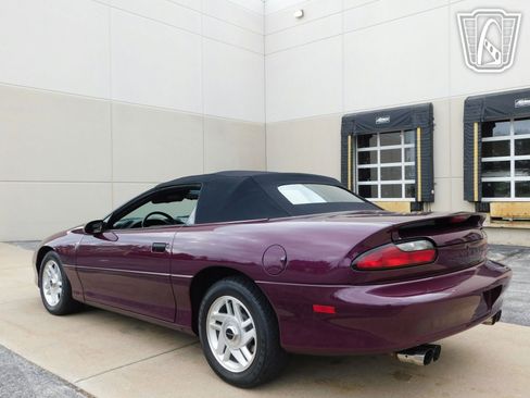 Used 1996 Chevrolet Camaro Z28 image 18