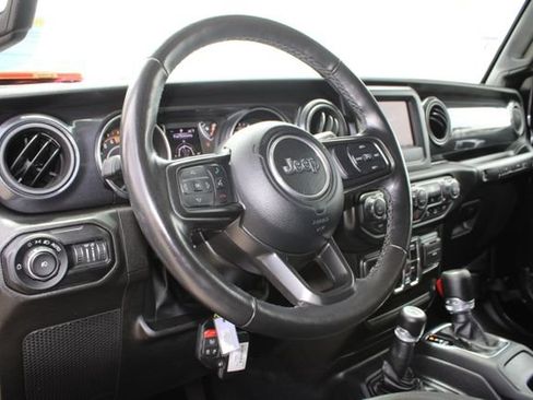 Used 2022 Jeep Wrangler Unlimited Sport AWD/4WD image 13