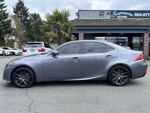Used 2016 Lexus IS 350 w/ F Sport Package RWD image 4