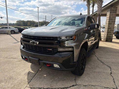 Used 2022 Chevrolet Silverado 1500 LT Trail Boss w/ Safety Package image 12