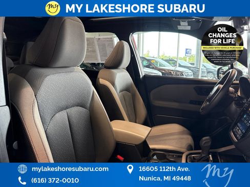 Certified 2025 Subaru Forester Premium AWD/4WD image 31