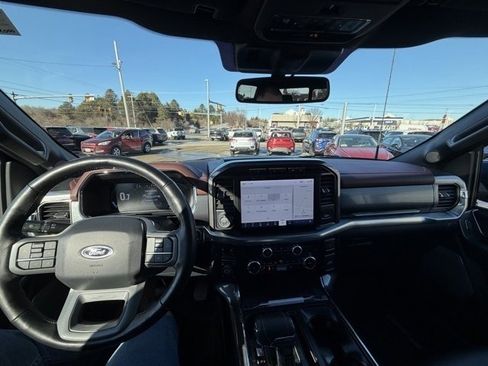 Used 2023 Ford F150 Lariat w/ Equipment Group 502A High image 15