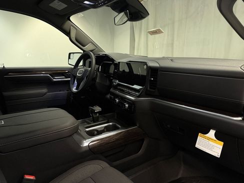 New 2026 GMC Sierra 1500 Elevation w/ Preferred Package image 15