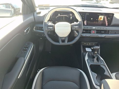 New 2026 Kia K4 GT-Line image 7