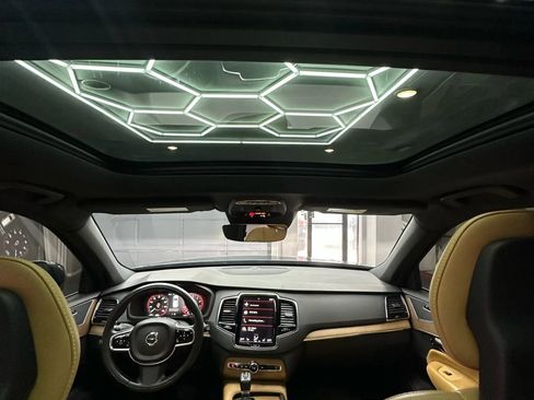 Used 2016 Volvo XC90 T6 Inscription w/ Vision Package image 25