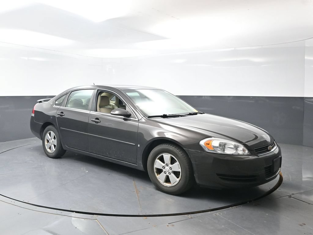 Used 2008 Chevrolet Impala LT w/ Luxury Edition Package FWD image 4