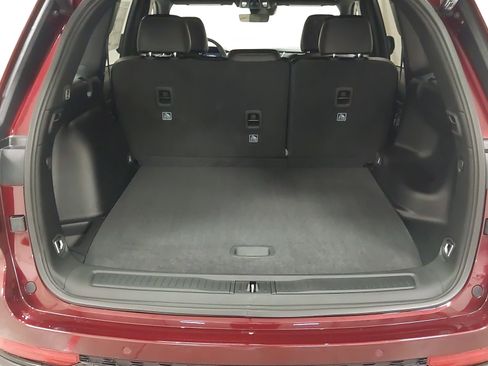 New 2025 Jeep Grand Cherokee Altitude image 27