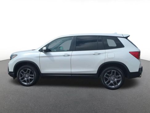 Used 2023 Honda Passport EX-L image 3