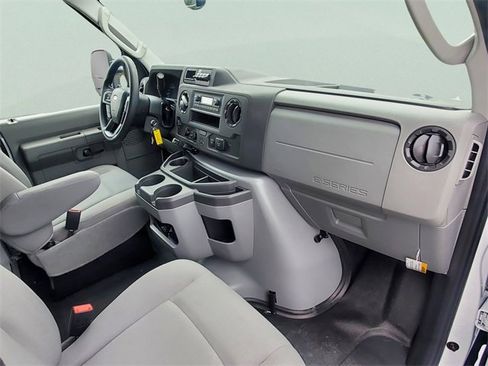 New 2026 Ford E-350 and Econoline 350 Super Duty w/ Power Equipment Group image 19