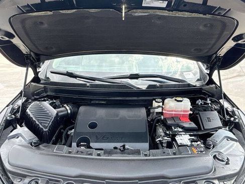 Used 2020 Buick Enclave Essence FWD image 31