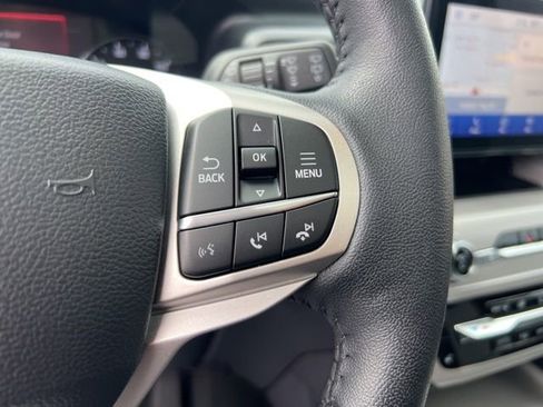 Certified 2024 Ford Explorer XLT w/ Equipment Group 202A AWD/4WD image 10