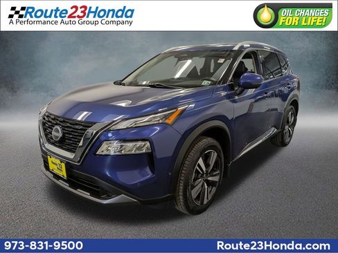 Used 2023 Nissan Rogue SL w/ SL Premium Package image 1