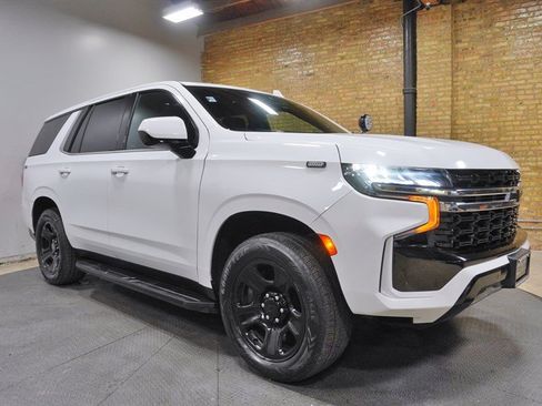 Used 2022 Chevrolet Tahoe 2WD w/ Remote Keyless Entry Package image 6