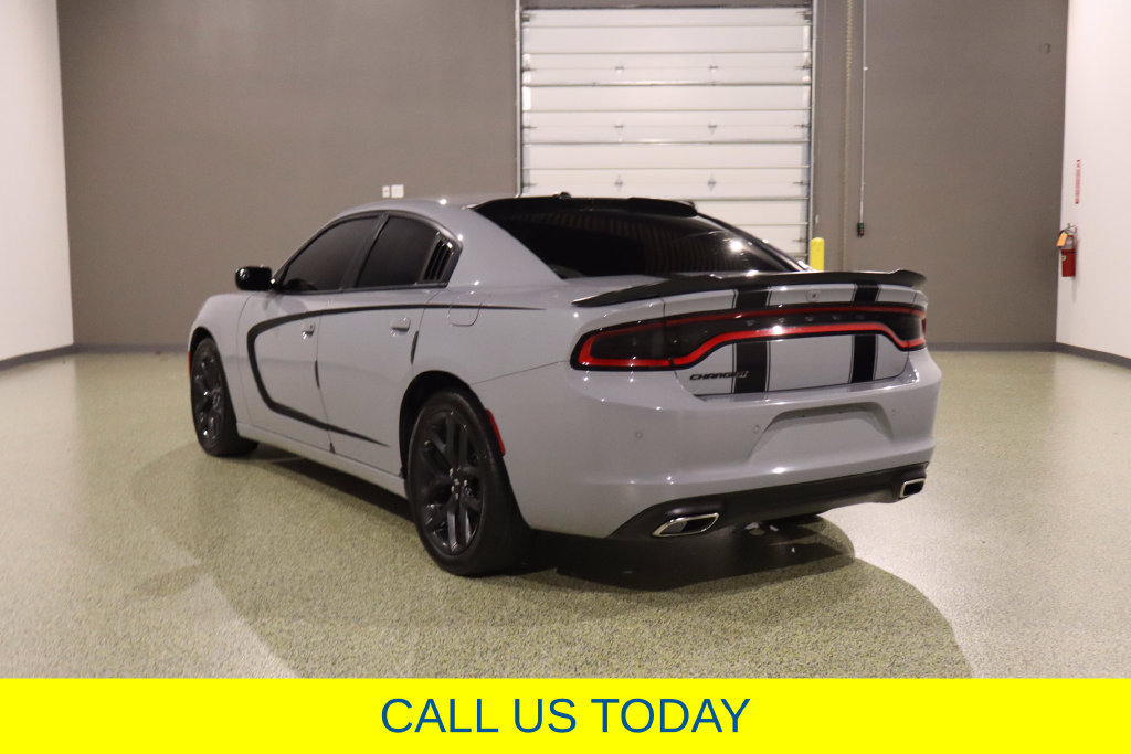 Used 2022 Dodge Charger SXT w/ Blacktop Package RWD image 7