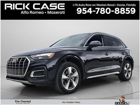 Used 2023 Audi Q5 2.0T Premium w/ Convenience Package AWD/4WD image 1