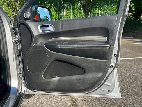 Used 2020 Dodge Durango SXT w/ 3rd Row Seating Group RWD image 15