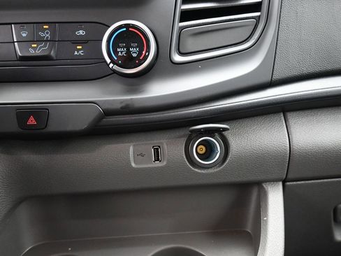 New 2025 Ford Transit 150 Low Roof image 30