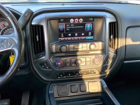 Used 2015 Chevrolet Silverado 1500 LTZ Z71 w/ LTZ Plus Package AWD/4WD image 7